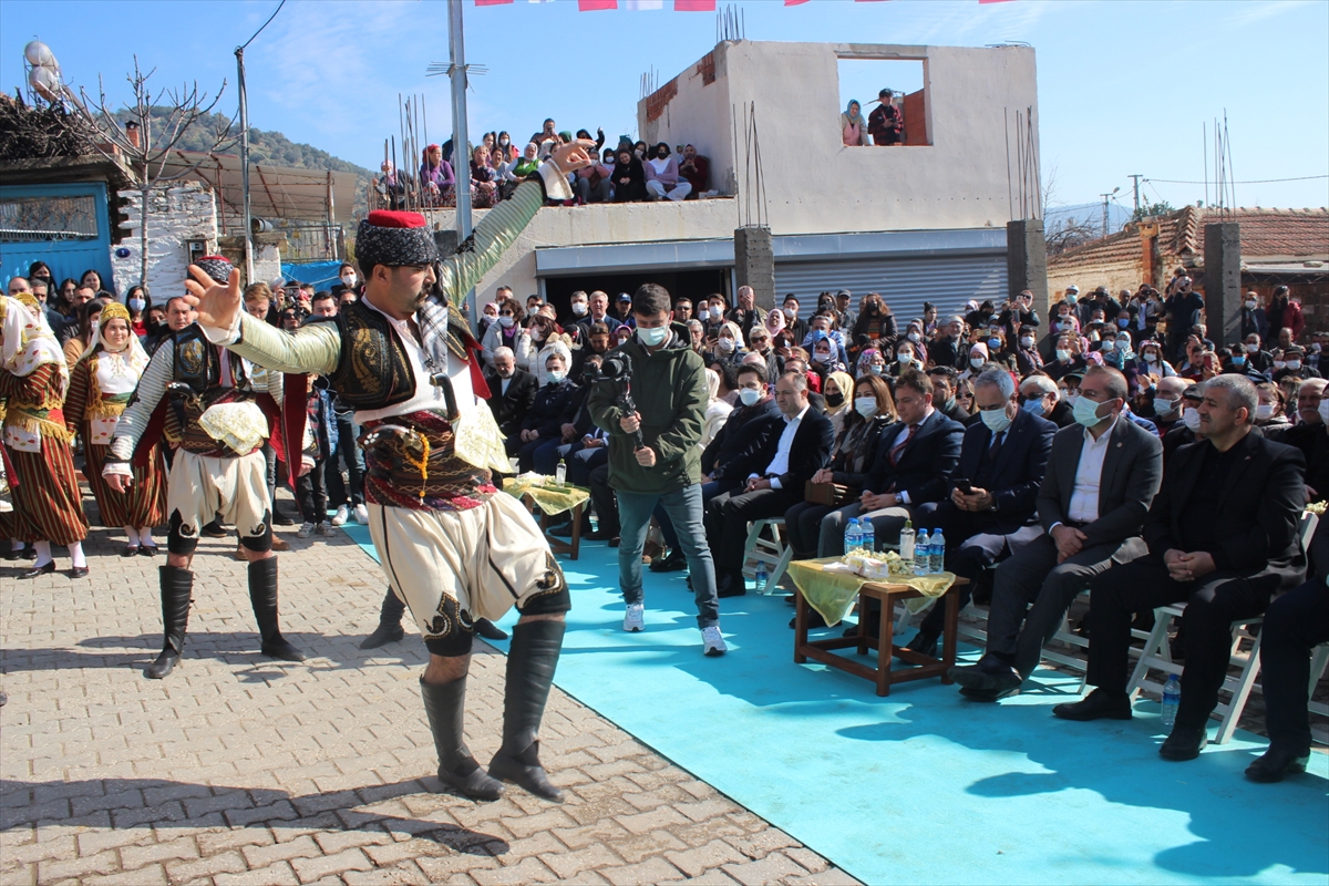 Tarım ve Orman Bakan Yardımcısı Tunç, İzmir'de nergis festivaline katıldı: