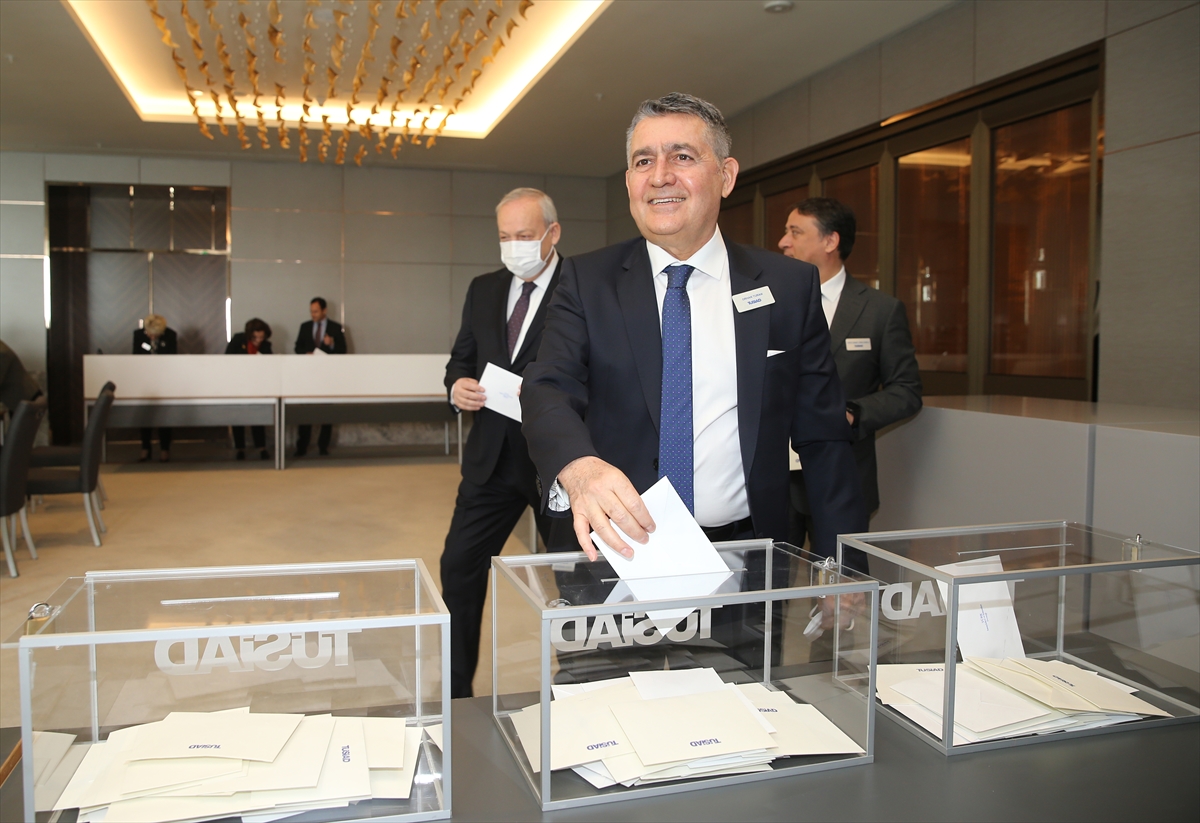TÜSİAD'ın yeni başkanı Orhan Turan oldu: