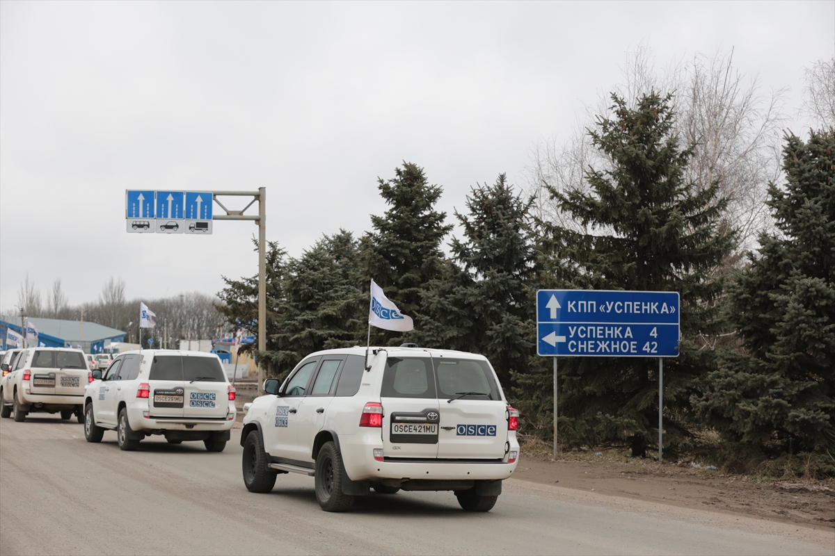 AGİT, Donetsk ve Luhansk bölgesindeki personelini tamamen tahliye etti