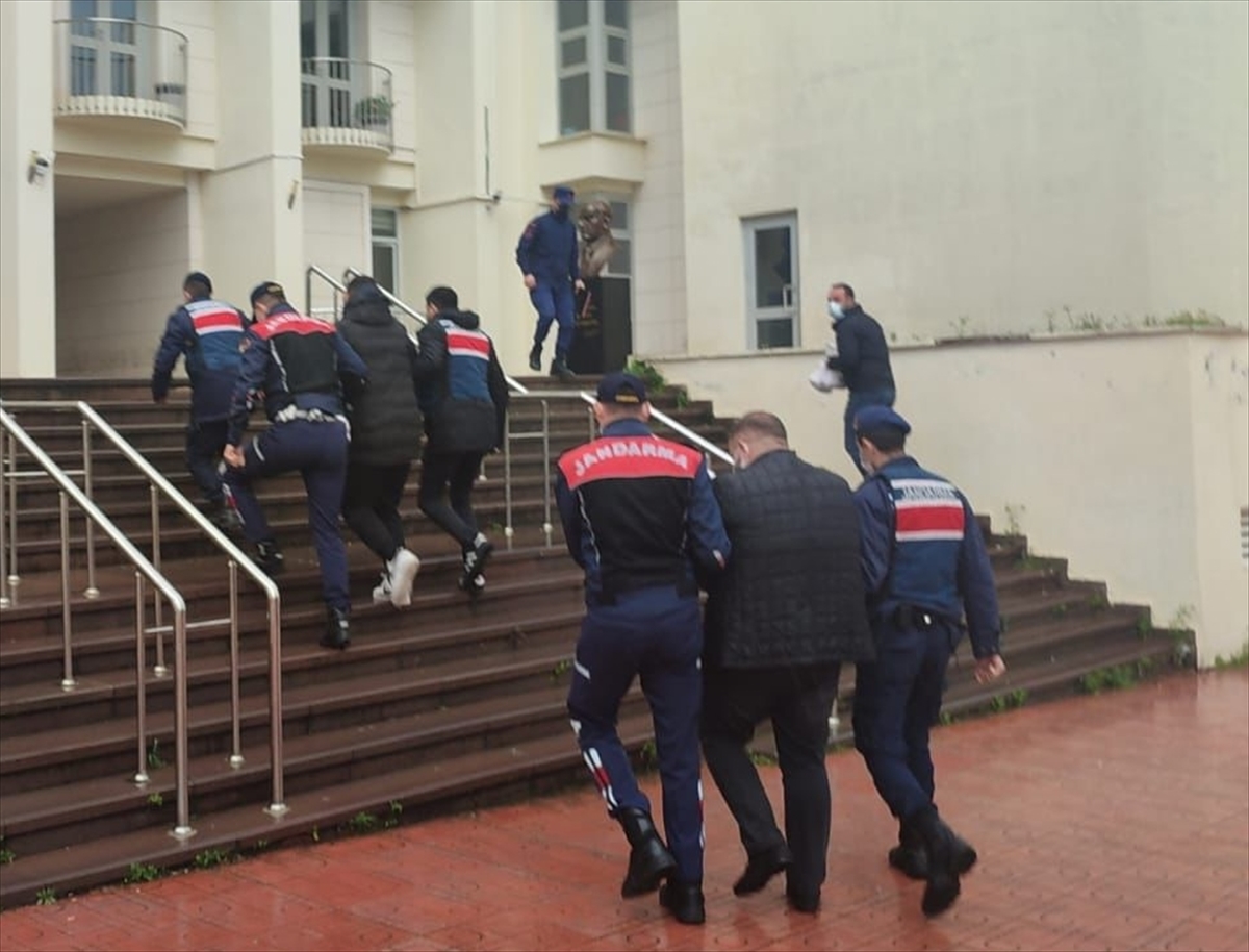 Bodrum'da nitelikli dolandırıcılık iddiasıyla 2 şüpheli tutuklandı