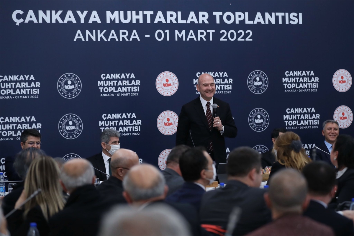 İçişleri Bakanı Soylu, Çankaya'daki muhtarlarla buluştu