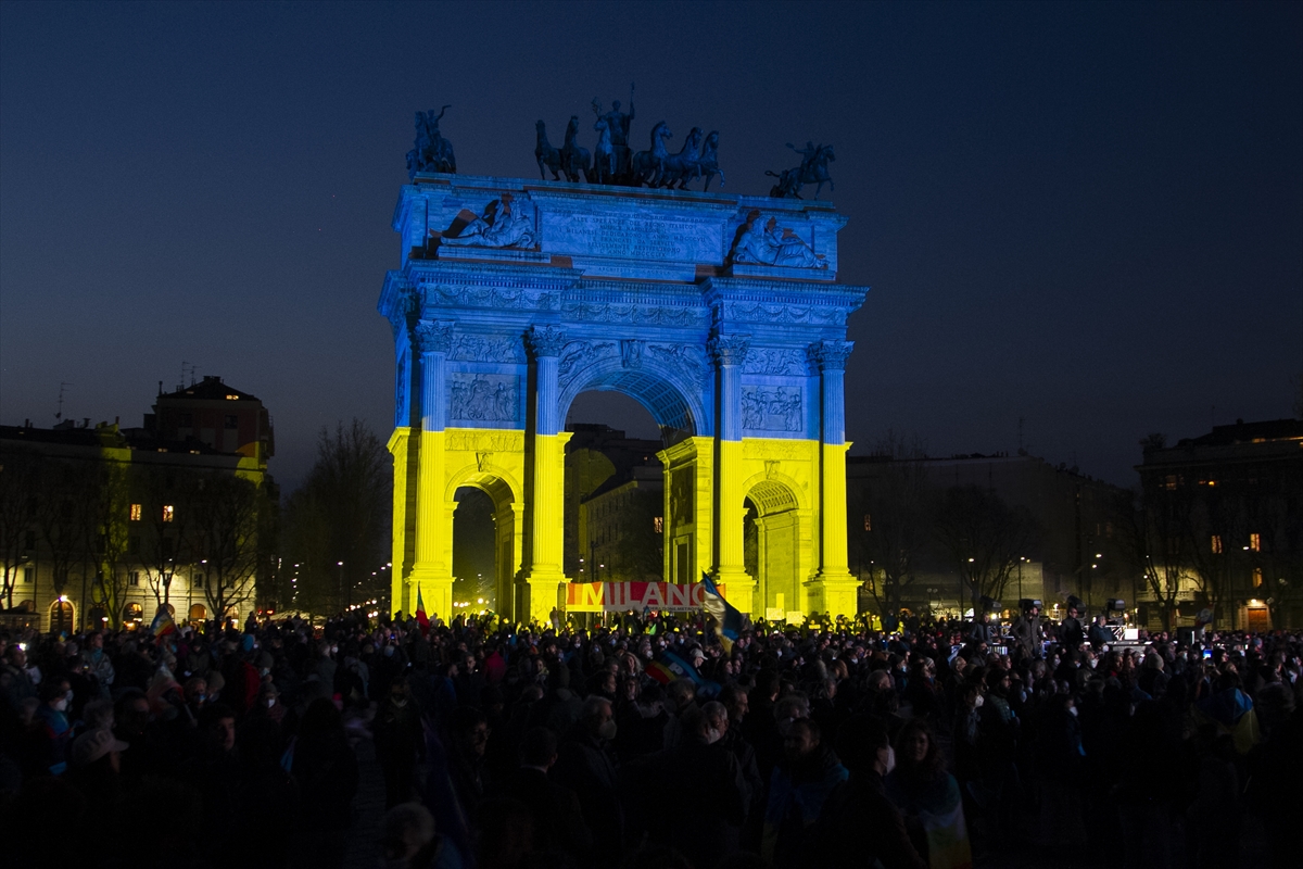 İtalya'da Ukrayna'ya destek gösterisi yapıldı