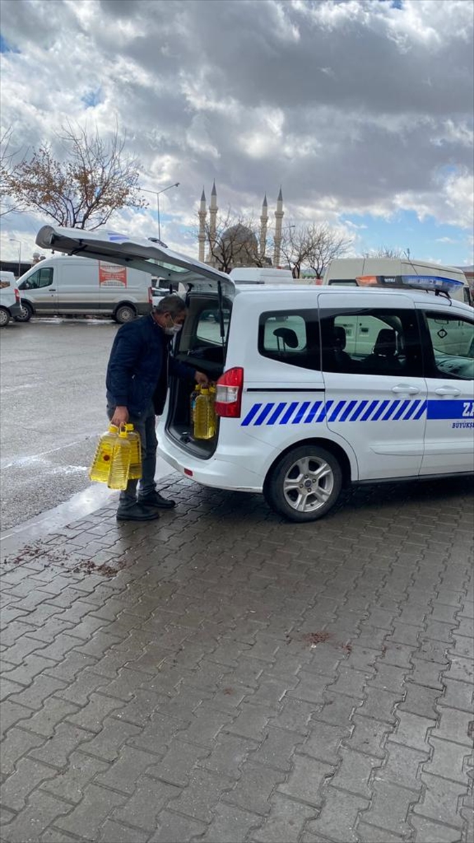 Şanlıurfa'da yağ stoku yapan 2 toptancı hakkında işlem yapıldı