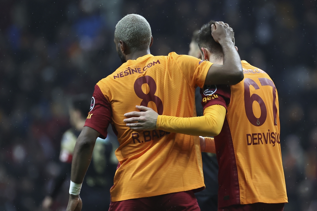 Futbol: Spor Toto Süper Lig