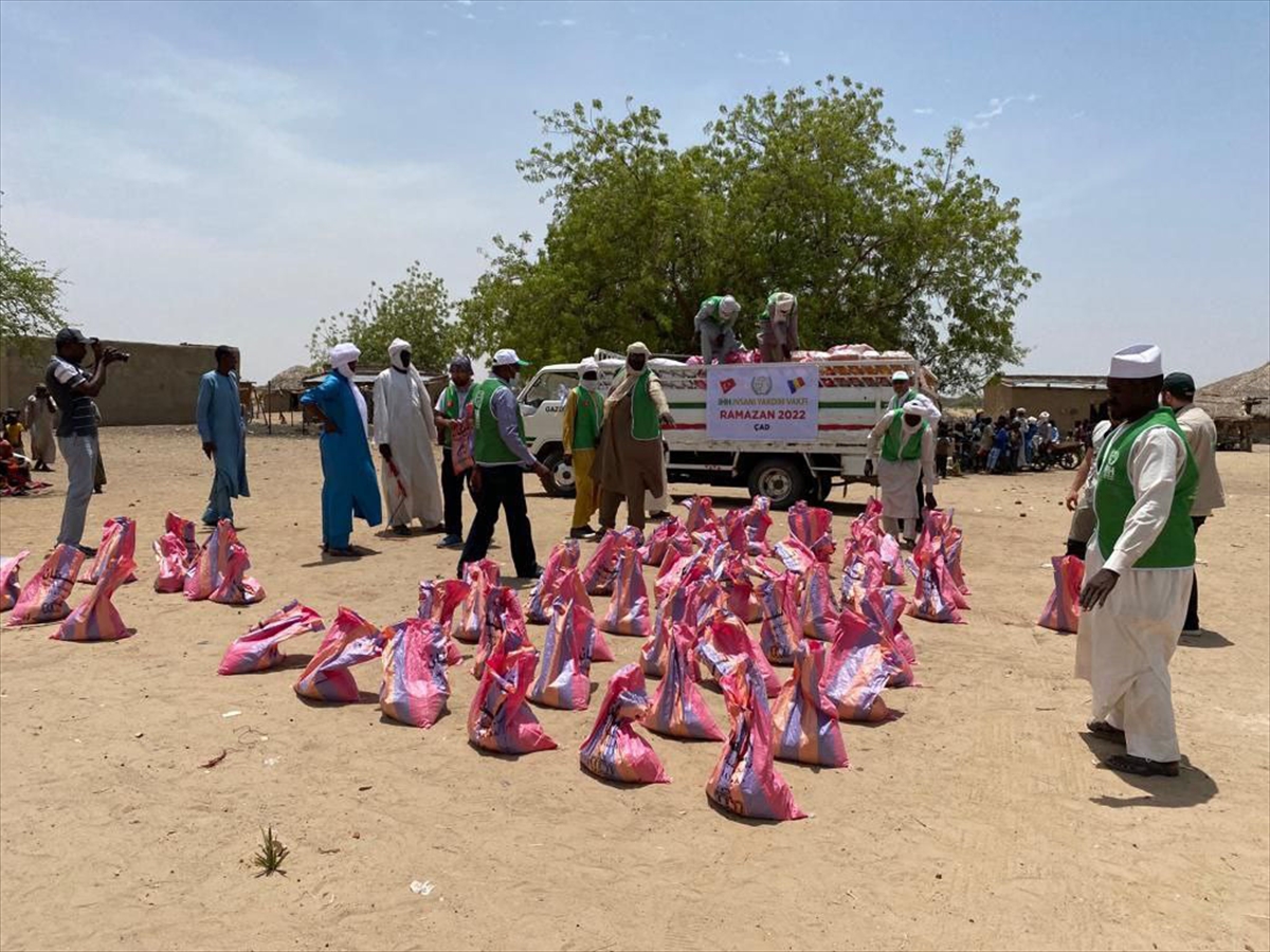 İHH ramazanda Yemen'de 4 bin 549 aileye gıda kolisi dağıttı