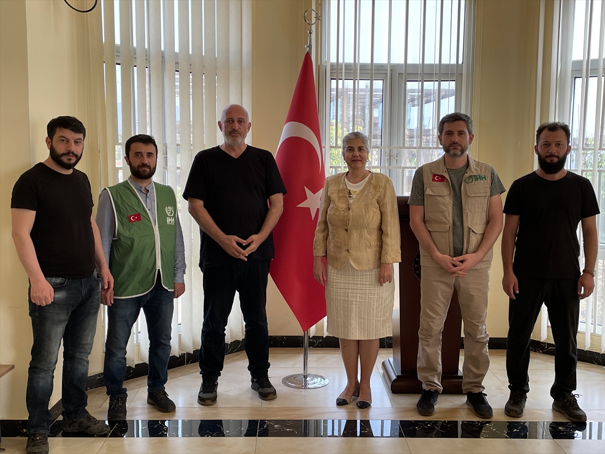 İHH'dan Türkiye'nin Freetown Büyükelçisi Erkan'a ziyaret