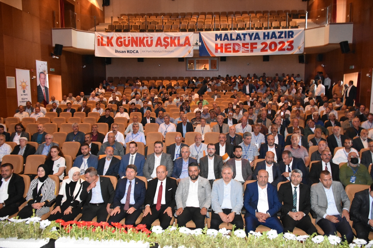 AK Parti Grup Başkanvekili Tunç, Malatya'da teşkilat akademisi eğitimine katıldı: