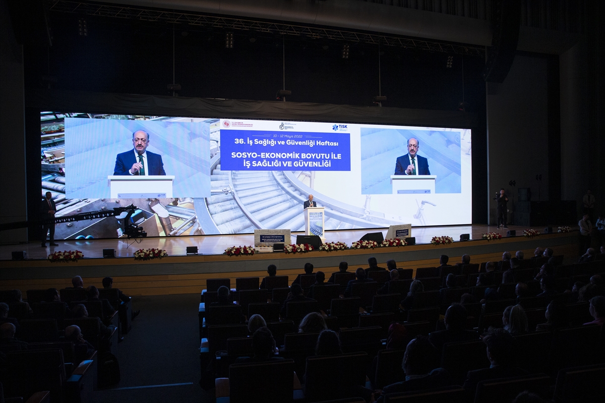 Çalışma ve Sosyal Güvenlik Bakanı Bilgin, iş sağlığı ve güvenliği etkinliğinde konuştu: