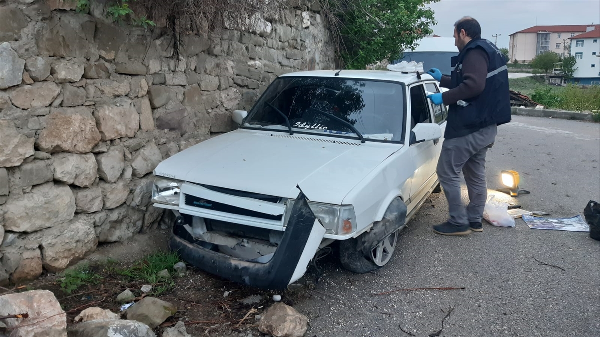 Çorum ve Yozgat'taki araç hırsızlıklarının zanlısı yakalanmaya çalışılıyor