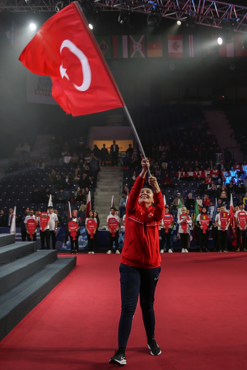 Dünya Kadınlar Boks Şampiyonası'nın açılış töreni İstanbul'da gerçekleştirildi