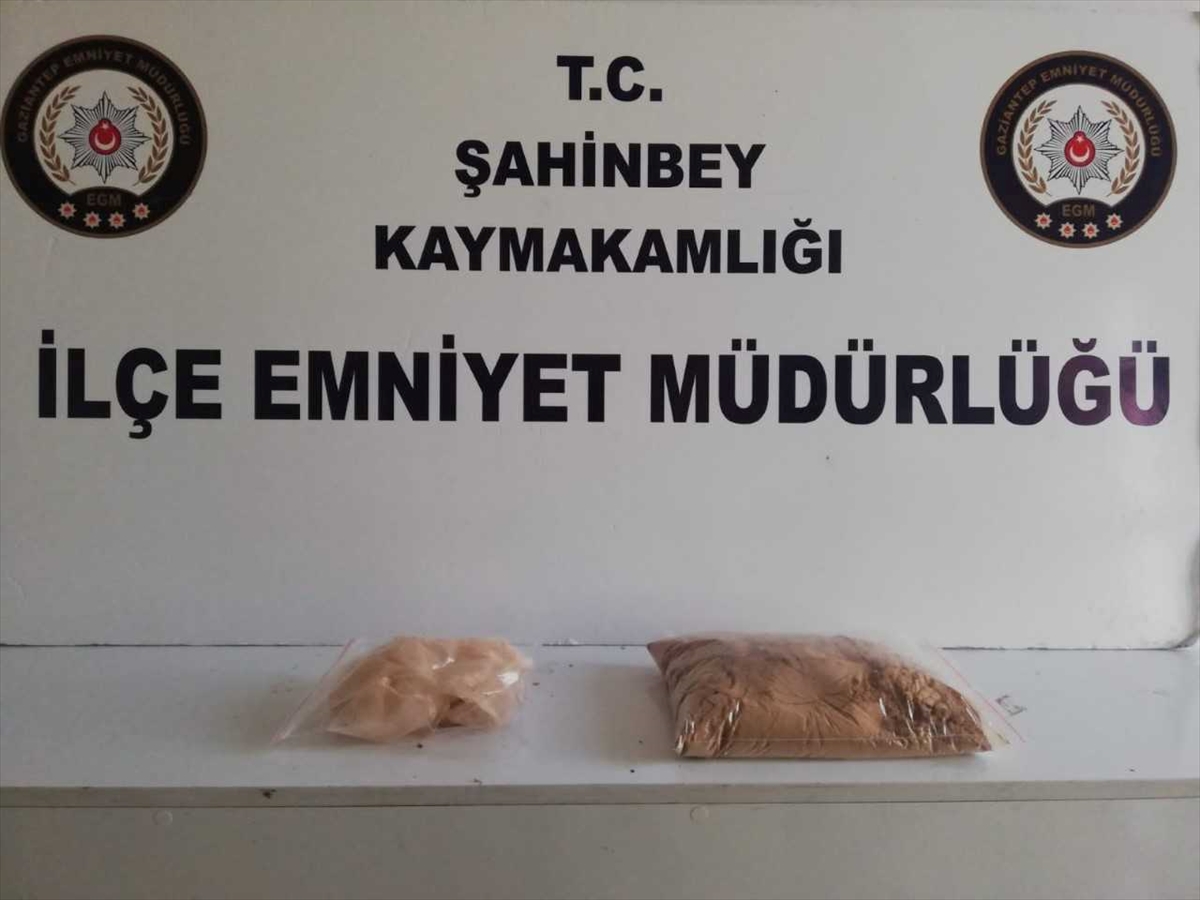 Gaziantep'te 1,5 kilogram eroin ele geçirildi, 4 şüpheli yakalandı