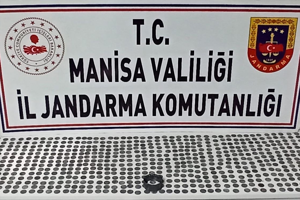 Manisa'da 675 tarihi sikke ele geçirildi