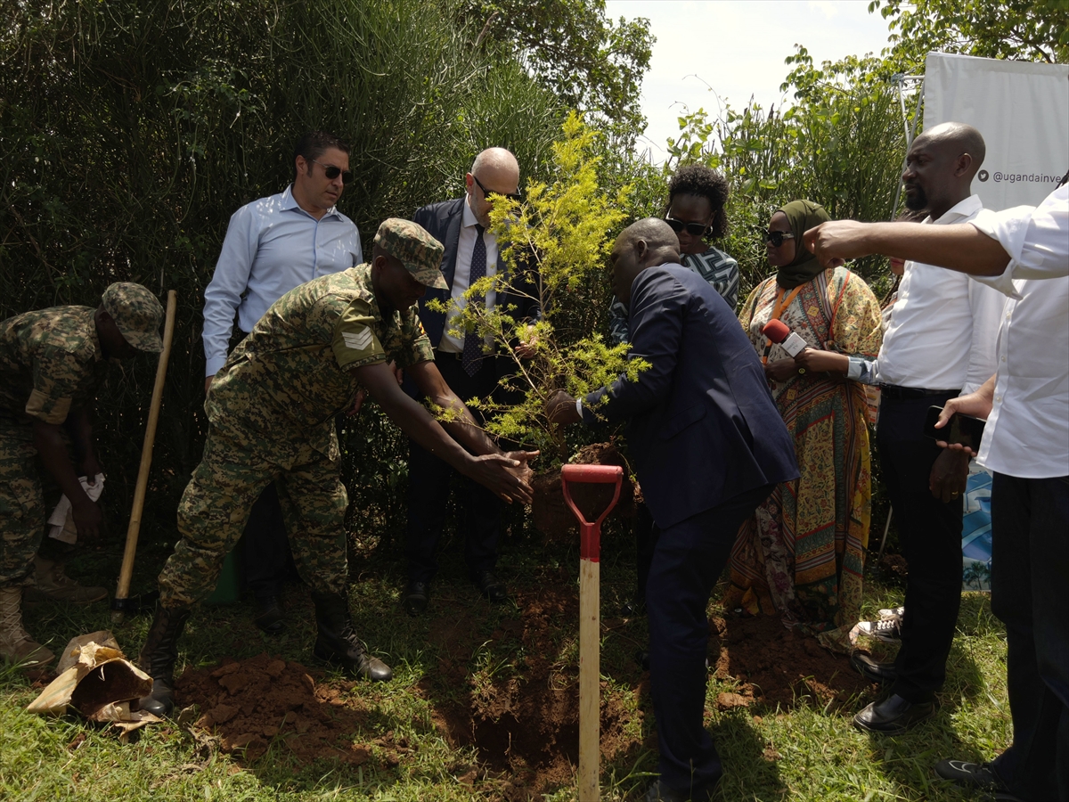 Uganda, Endüstri Parkı ve Ticaret Merkezi için Türk yatırımcılara arazi tahsis etti