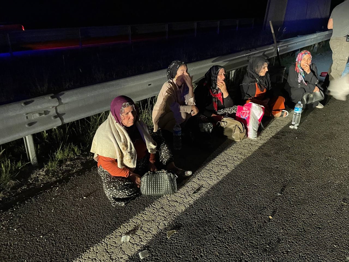 Bolu Dağı'nda zincirleme trafik kazasında 15 kişi yaralandı