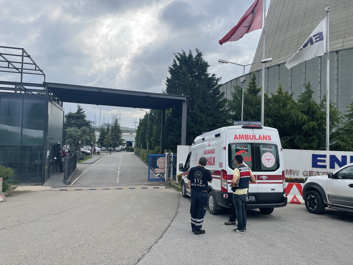 Sakarya'da doğal gaz kombine çevrim santrali trafosundaki patlamada hasar oluştu