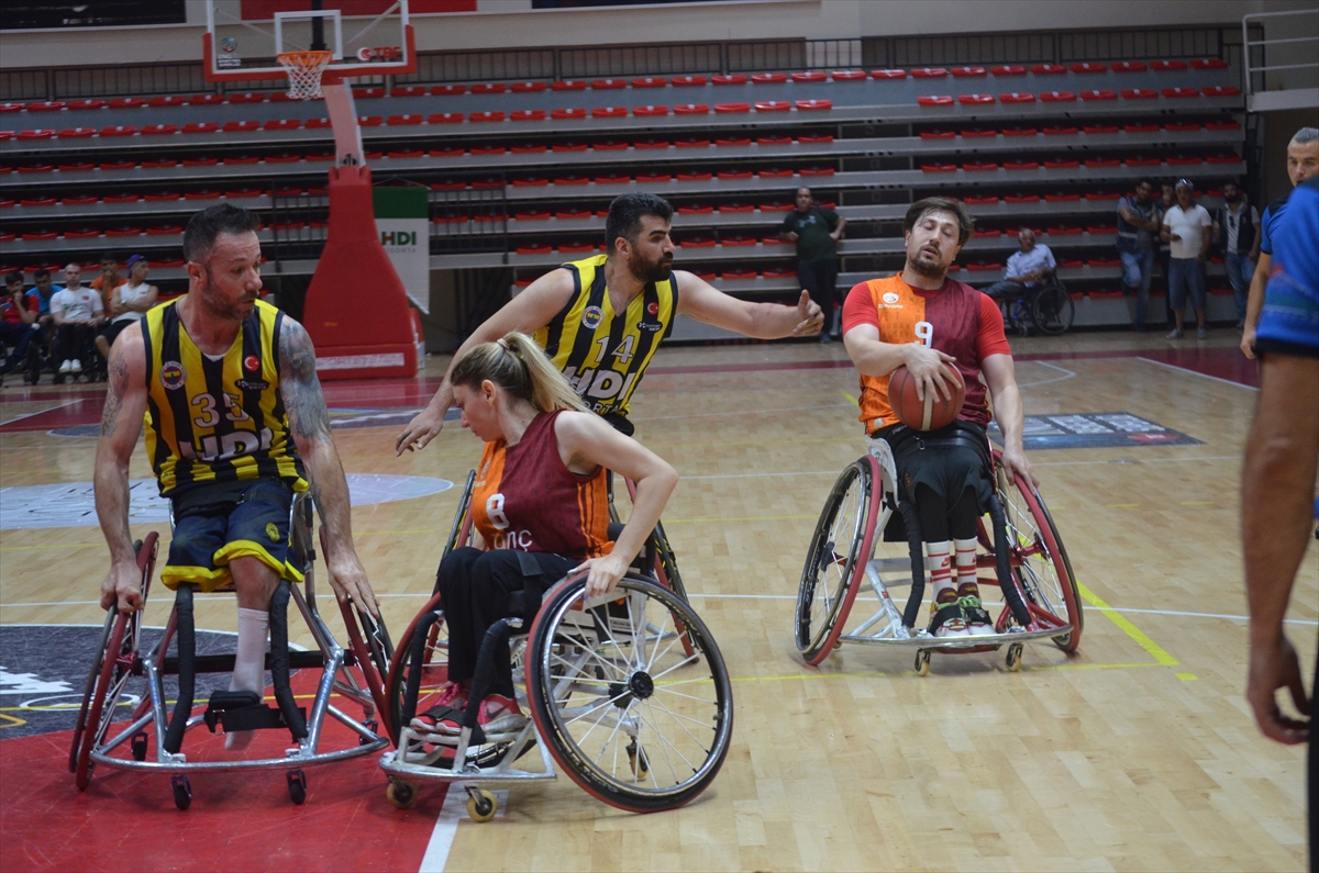 Tekerlekli Sandalye Basketbol Süper Ligi play-off yarı final