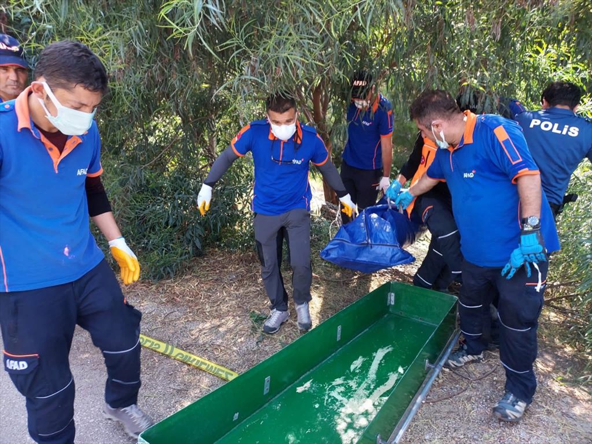 Adana'da kayıp olarak aranan alzaymır hastası kadın ölü bulundu