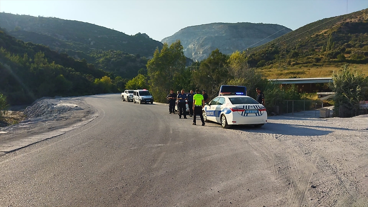 Aydın'da devrilen motosikletin sürücüsü öldü, yolcusu yaralandı