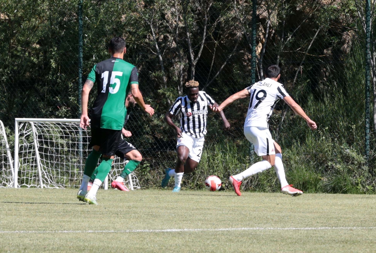 Futbol: Hazırlık maçı