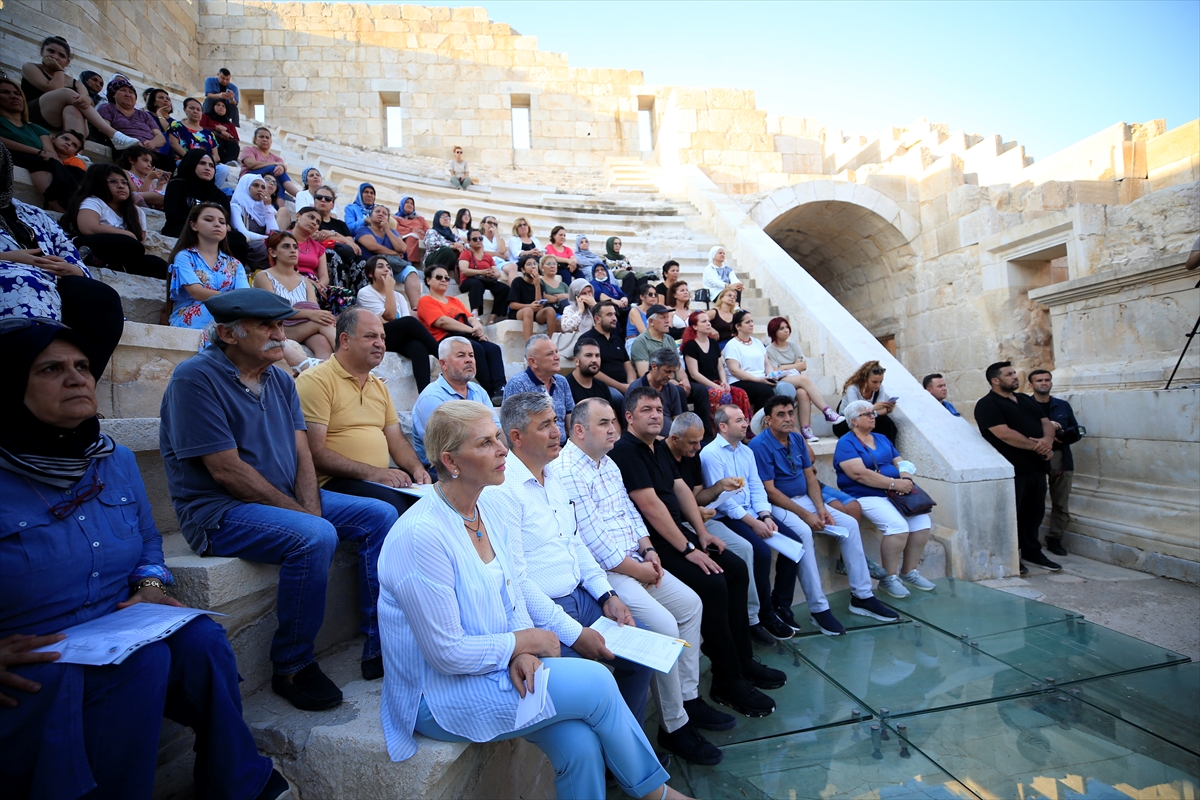 Kepez Belediye Meclisi, Patara'daki tarihi meclis binasında toplandı