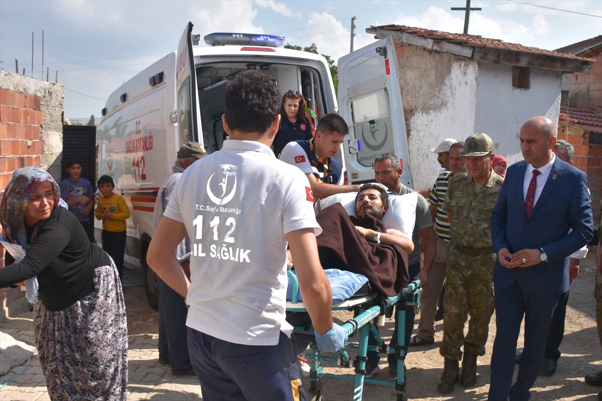 Pençe-Kilit operasyonunda yaralanan Uzman Çavuş Şahin, baba ocağı Afyonkarahisar'a getirildi