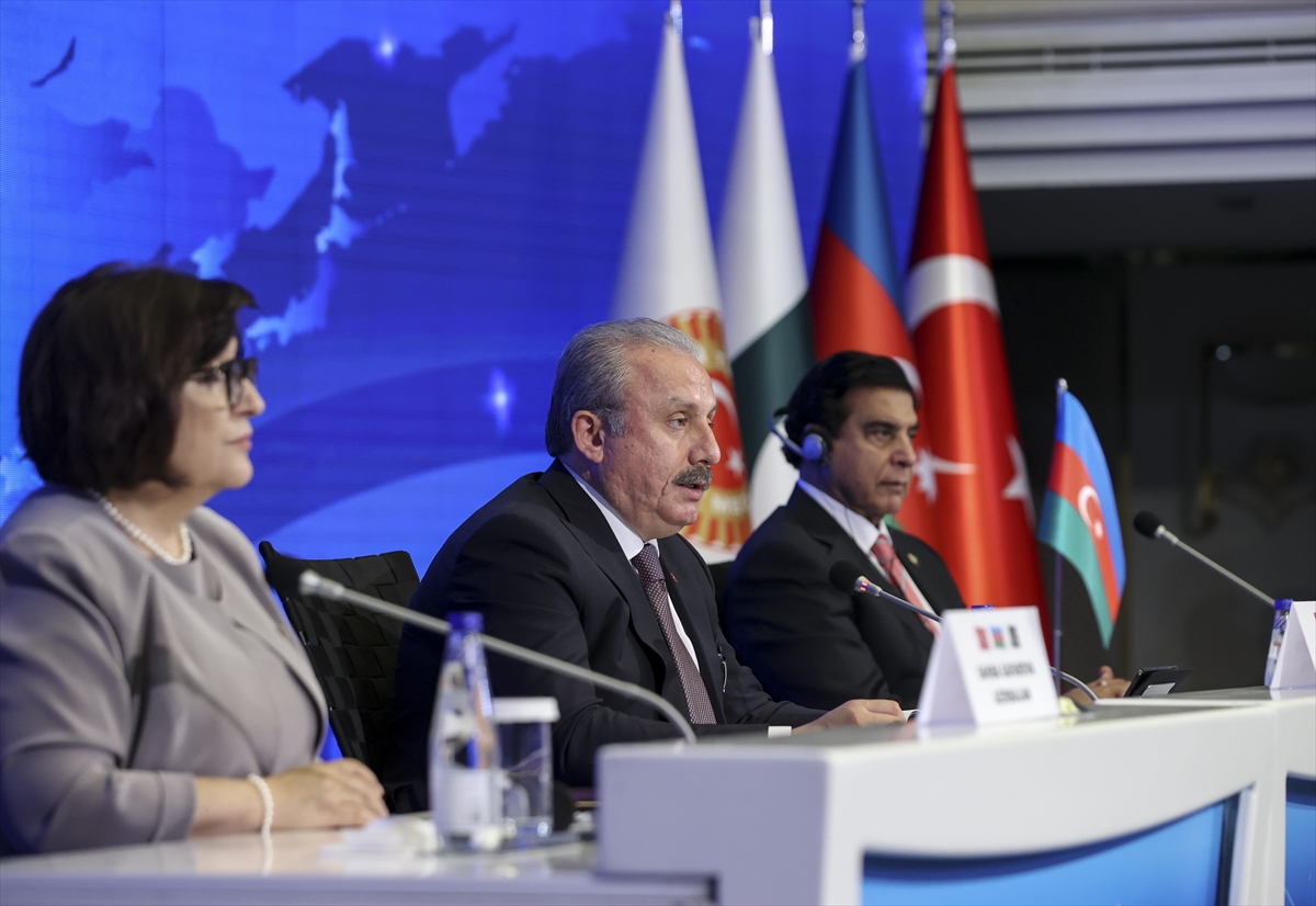 Türkiye, Azerbaycan ve Pakistan Üçlü Meclis Başkanları ortak basın toplantısı