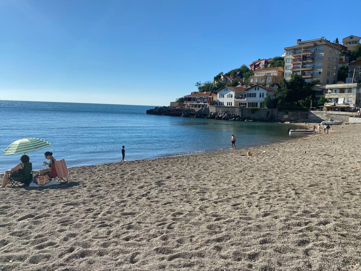 Zonguldak'ta bir plajda denize girişler iki gün yasaklandı