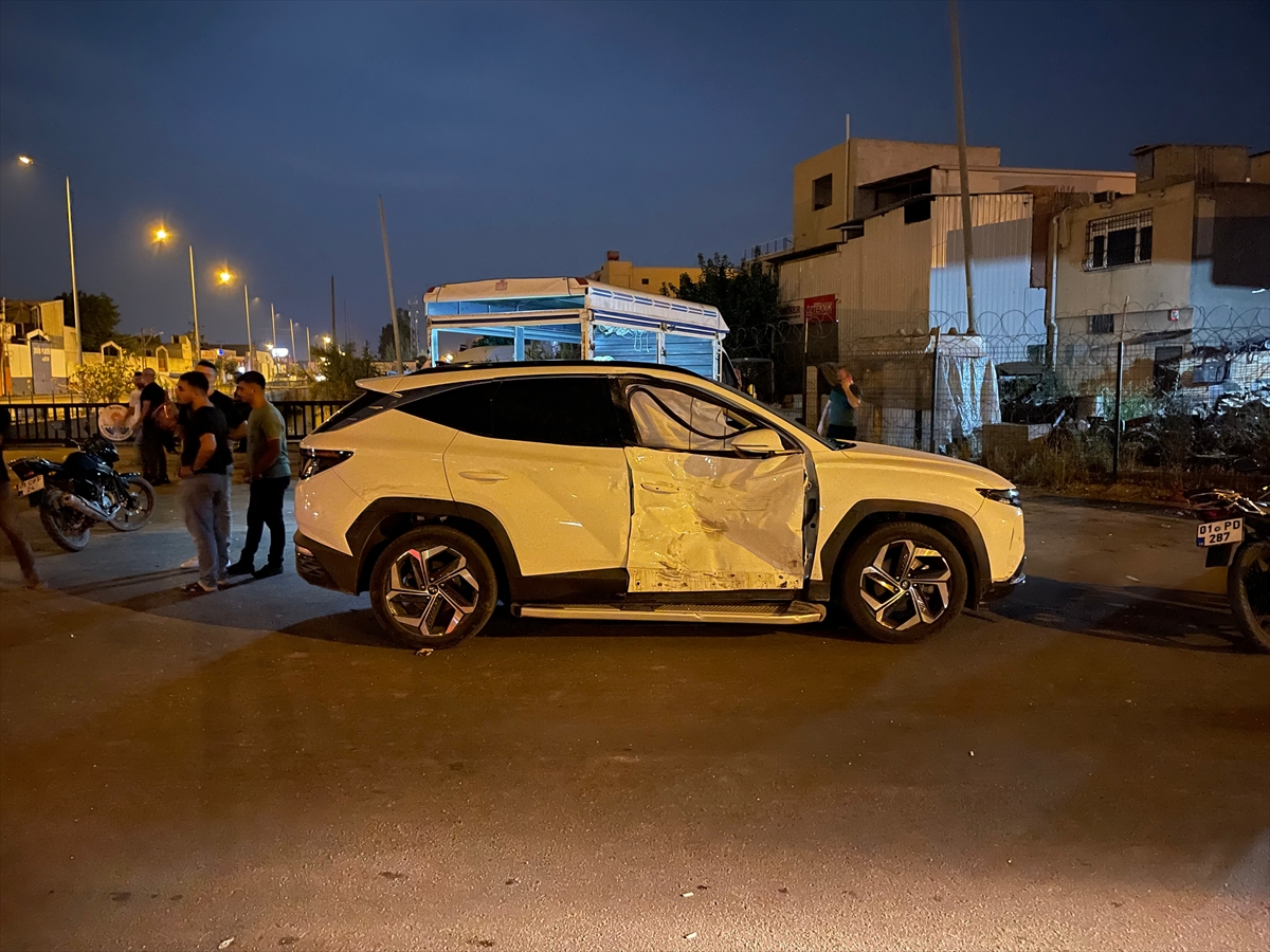 Adana'da cipe çarpan motosikletin sürücüsü yaşamını yitirdi