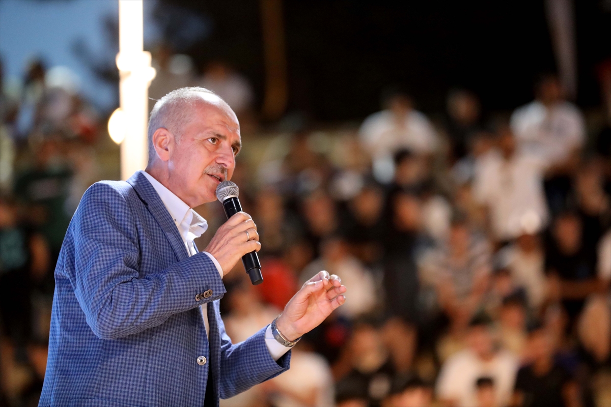 AK Parti'li Kurtulmuş, partisinin İstanbul Gençlik Kolları'nın Doğa Kampı'nda konuştu: