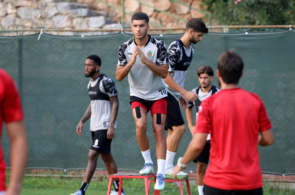 Alanyaspor, Fatih Karagümrük maçının hazırlıklarını sürdürdü