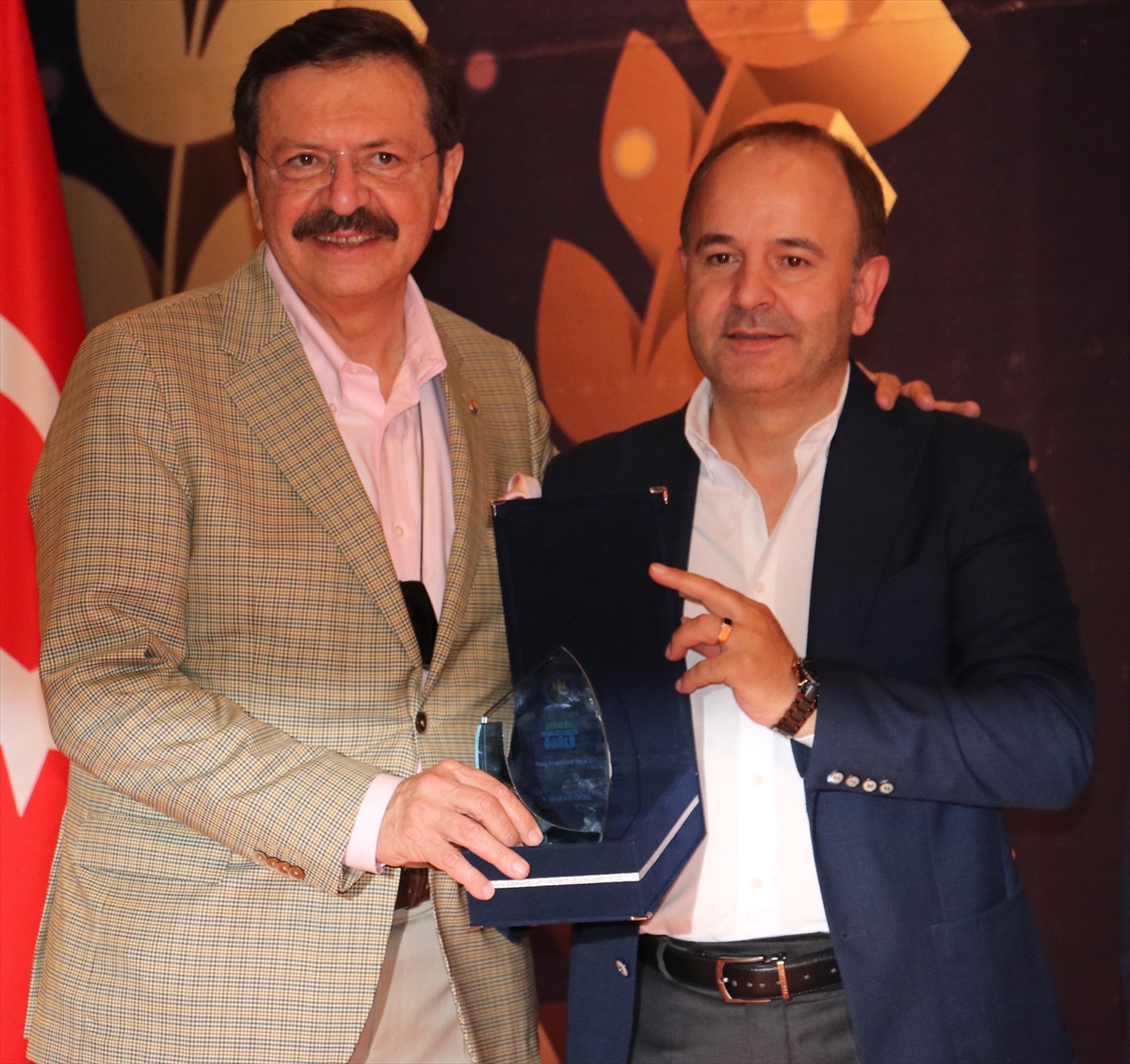 TOBB Başkanı Hisarcıklıoğlu, “ETB Ekonomiye Değer Katanlar Ödül Töreni”nde konuştu: