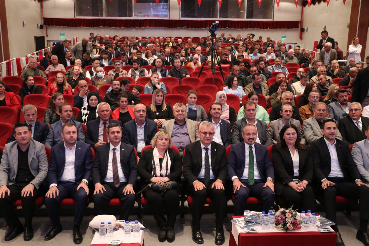 AK Parti Grup Başkanvekili Bülent Turan Keşan'da konuştu: