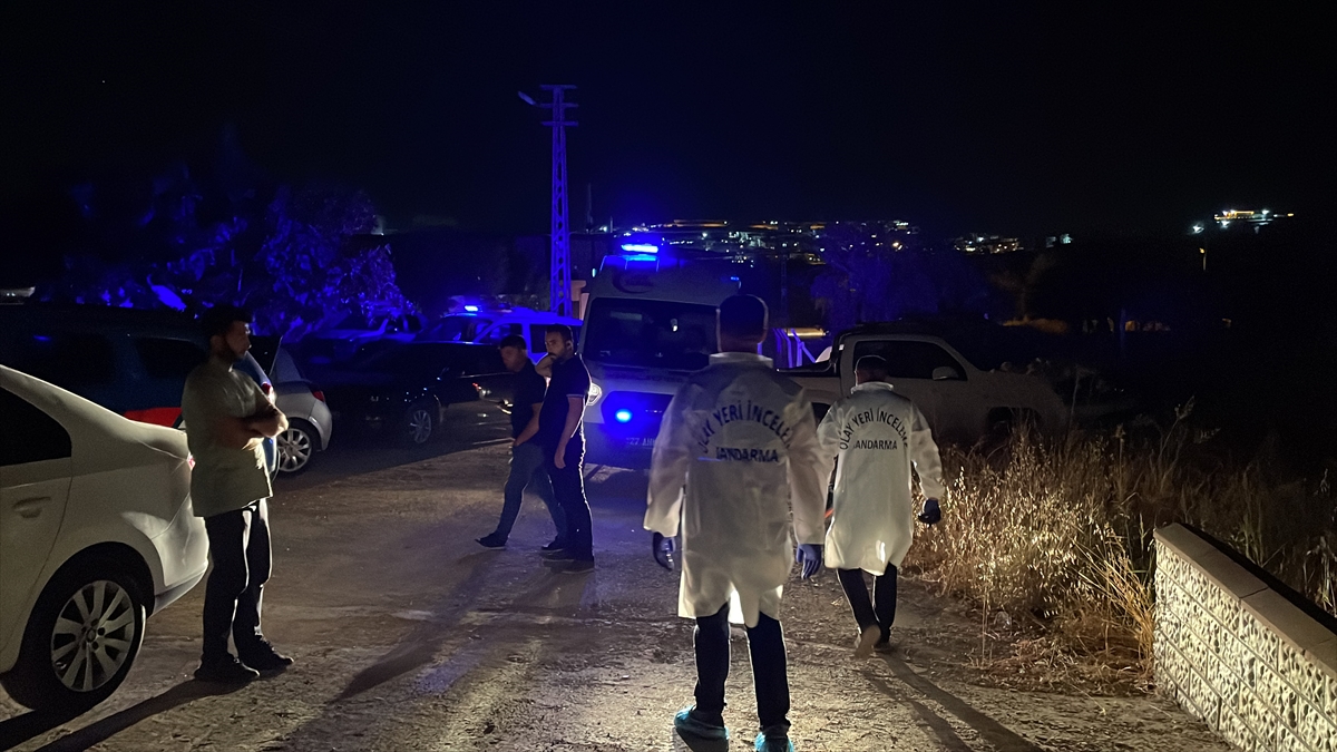 Gaziantep'te babasını bıçakla öldüren kişi intihar etti