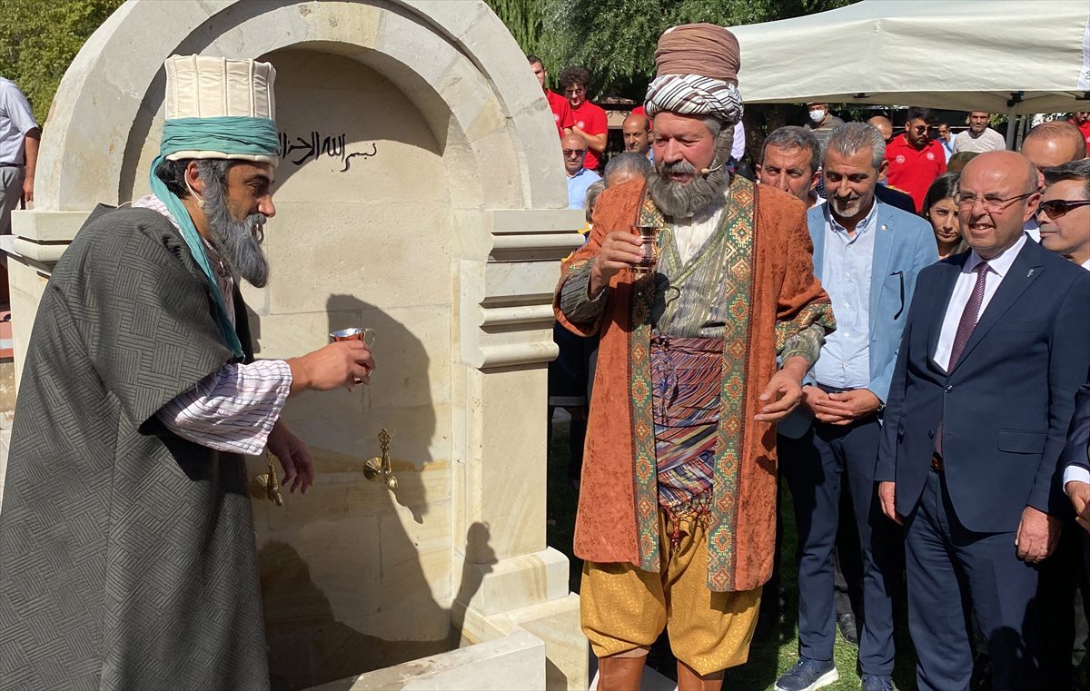 Kırşehir'de Ahi Evran Veli ile Hacı Bektaş Veli'nin 13. yüzyıldaki buluşması canlandırıldı