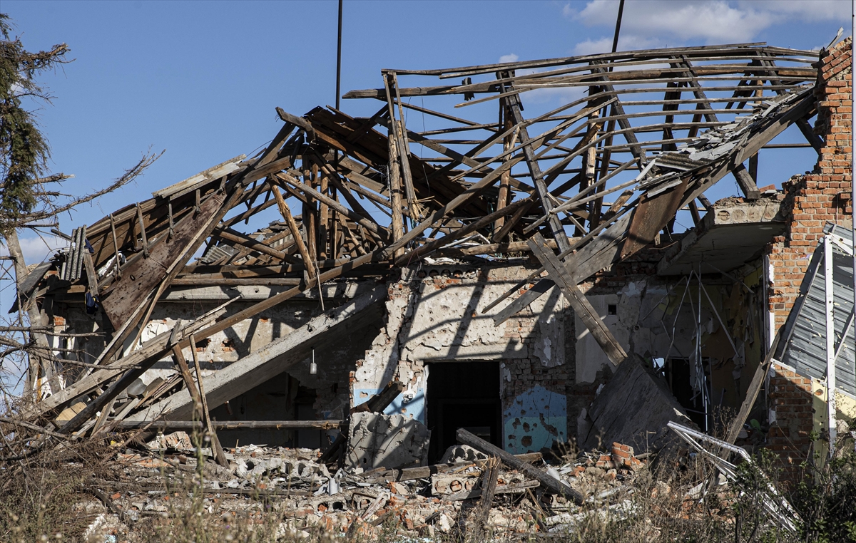 Ukrayna'nın Rus güçlerinden geri aldığı Grakove köyü görüntülendi