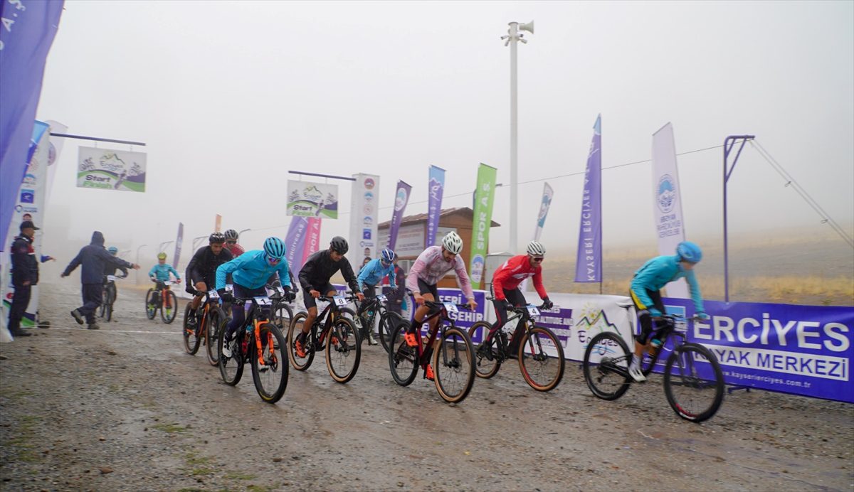 Uluslararası Erciyes MTB Cup Dağ Bisikleti Yarışları'nın üçüncü etabı koşuldu