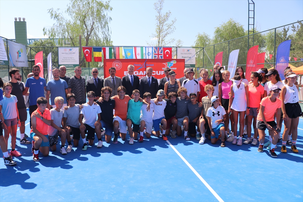 Uluslararası Erzincan Ergan Cup Tenis Turnuvası başladı