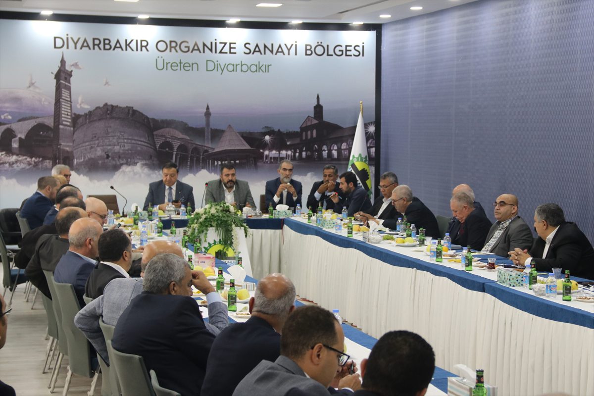 Diyarbakır'a 7 ülkeden gelen 34 iş insanı OSB'deki yatırım fırsatlarını inceledi