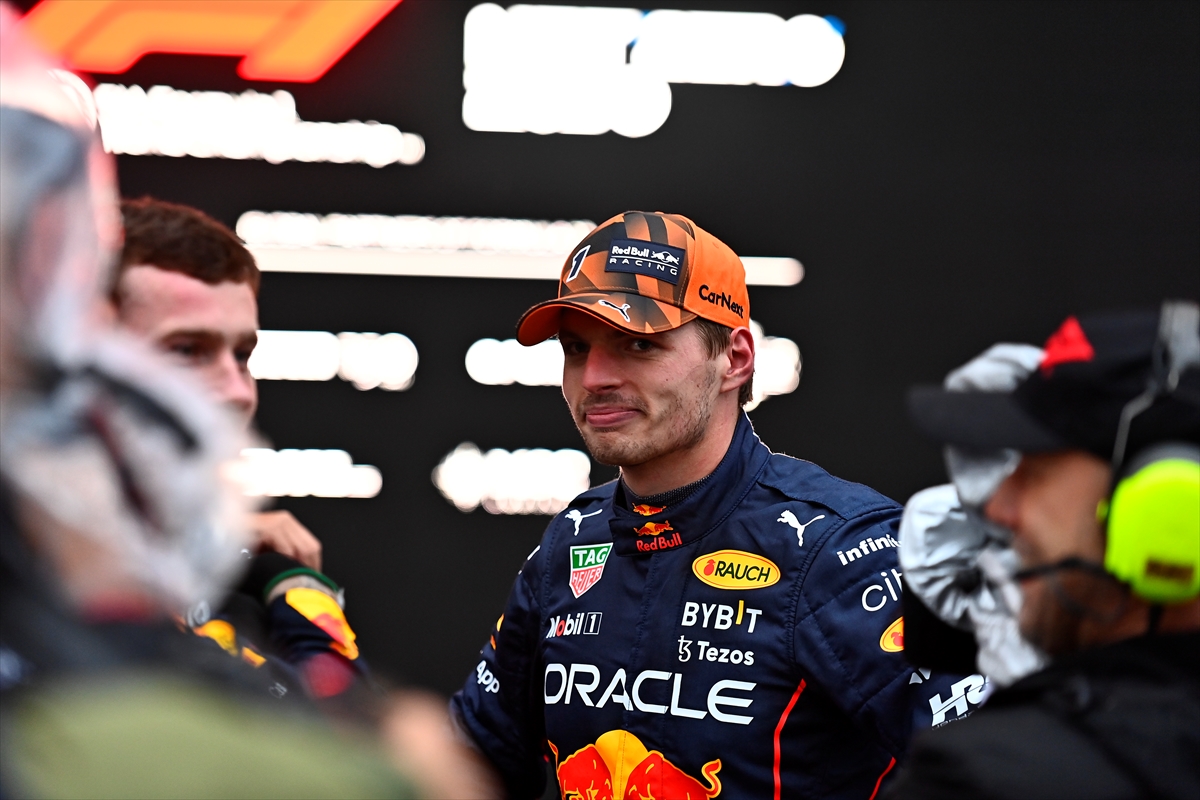 F1'de Hollandalı Max Verstappen, ikinci kez dünya şampiyonu oldu