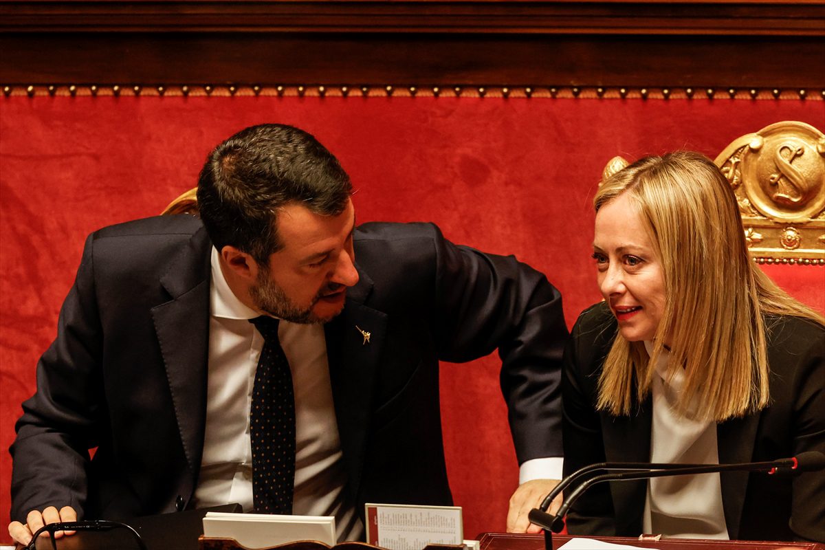 İtalya'da Meloni hükûmeti parlamentodaki ilk güvenoyu sınavından geçti