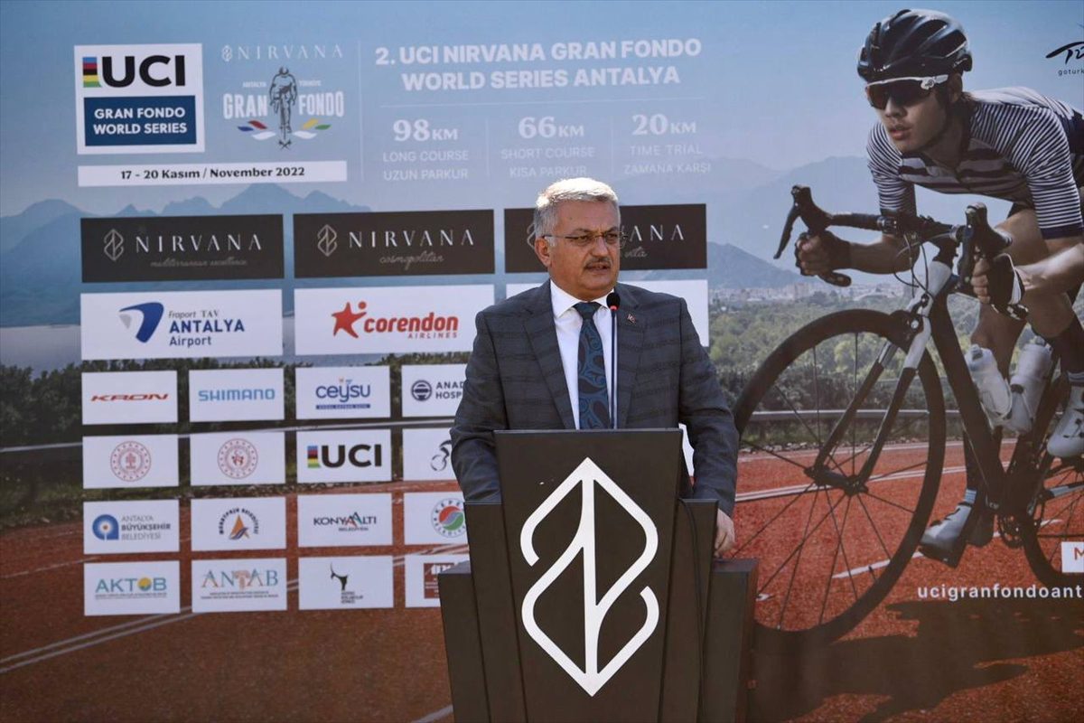 Antalya'da düzenlenecek “UCI Nirvana Gran Fondo World Series”in tanıtımı yapıldı