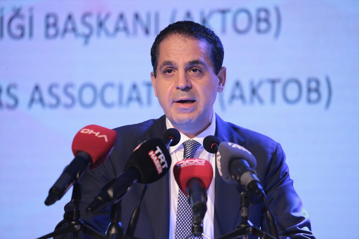 Kültür ve Turizm Bakanı Ersoy, Antalya'da “FVW Travel Talk Kongresi”nin açılışında konuştu: