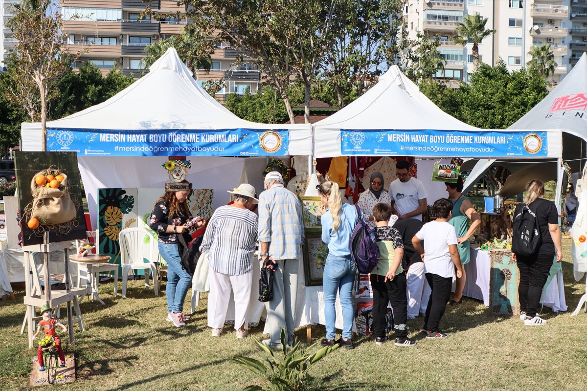 Mersin Narenciye Festivali renkli başladı