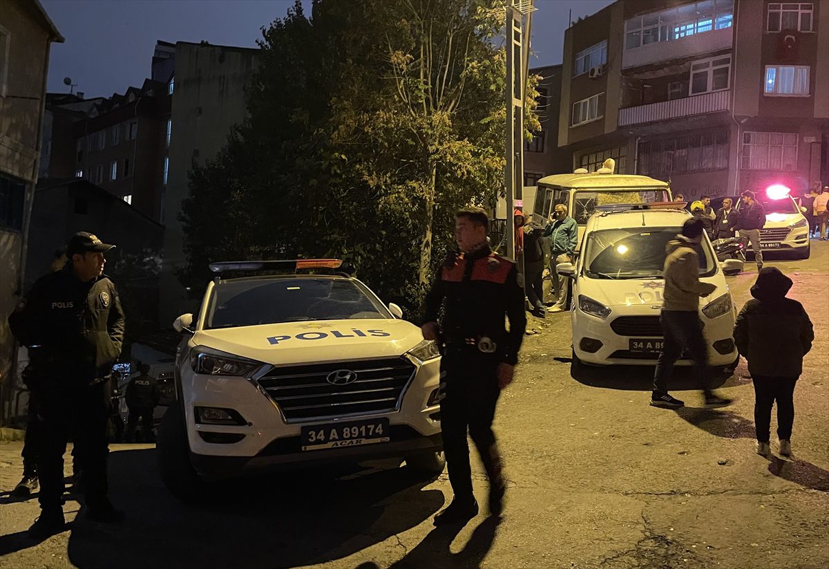 Şişli'deki bir gecekonduda 3 kişinin cesedi bulundu