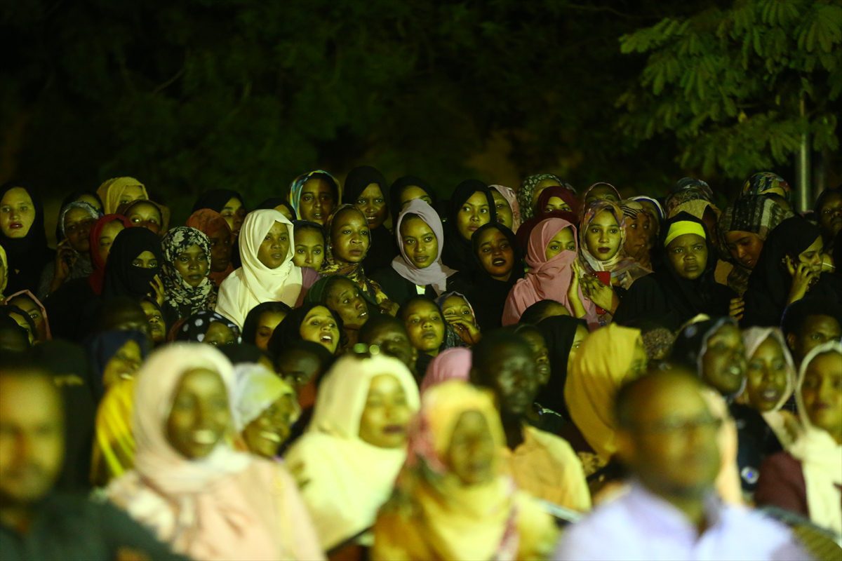 Sudan Kur’an-ı Kerim Üniversitesi Türkoloji Bölümü 4'üncü mezunlarını verdi