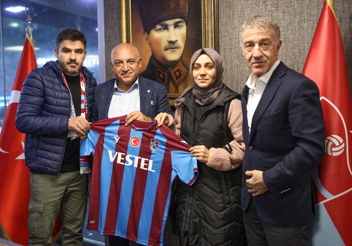 Trabzonspor, organları bağışlanan Ömer Asaf'ın ailesini konuk etti