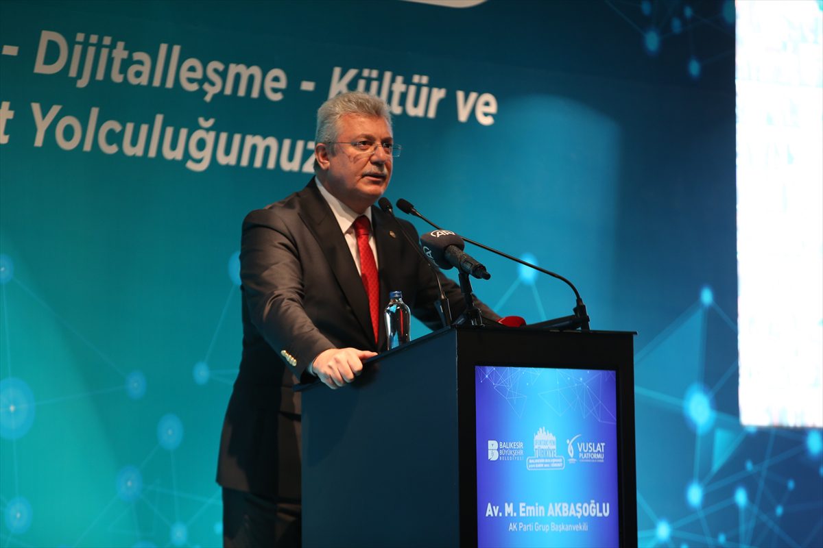 Uluslararası Vuslat Platformu'nun “Ufuktaki Yeni Türkiye” programı Balıkesir'de başladı