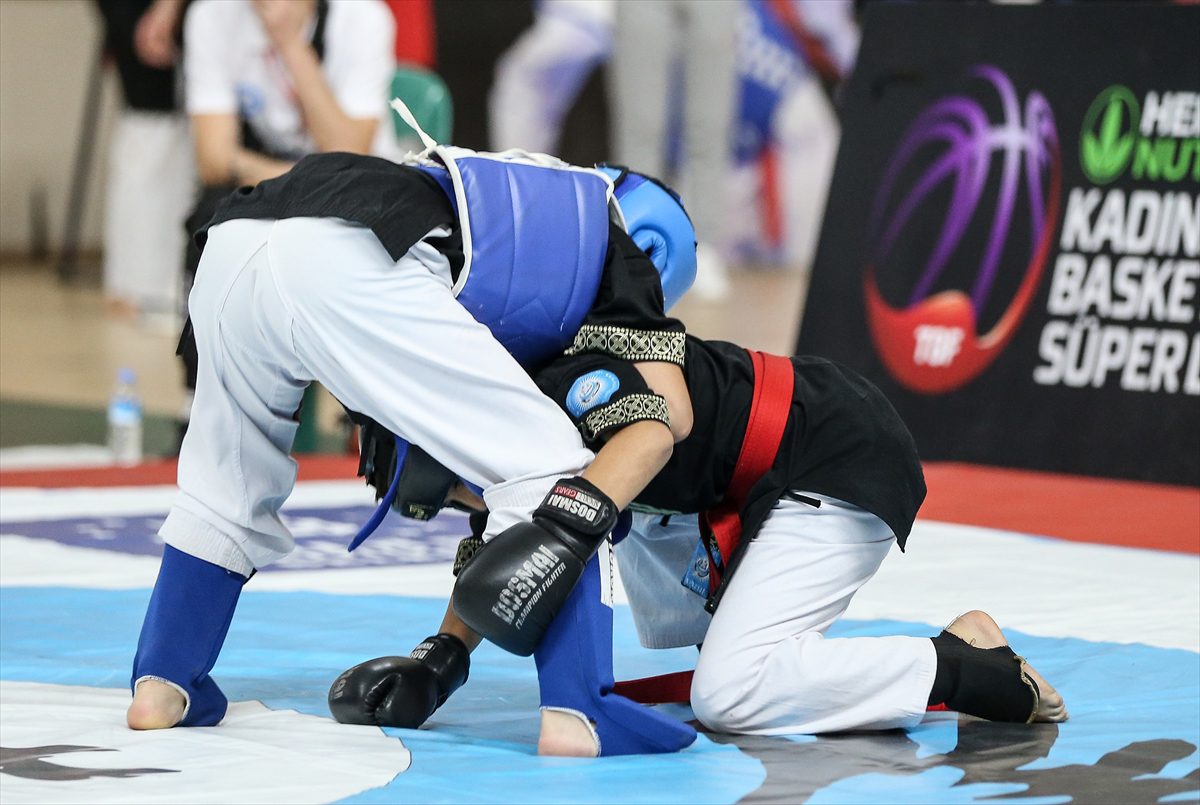 “3. Dünya Alpagut Şampiyonası”, Bursa'da başladı