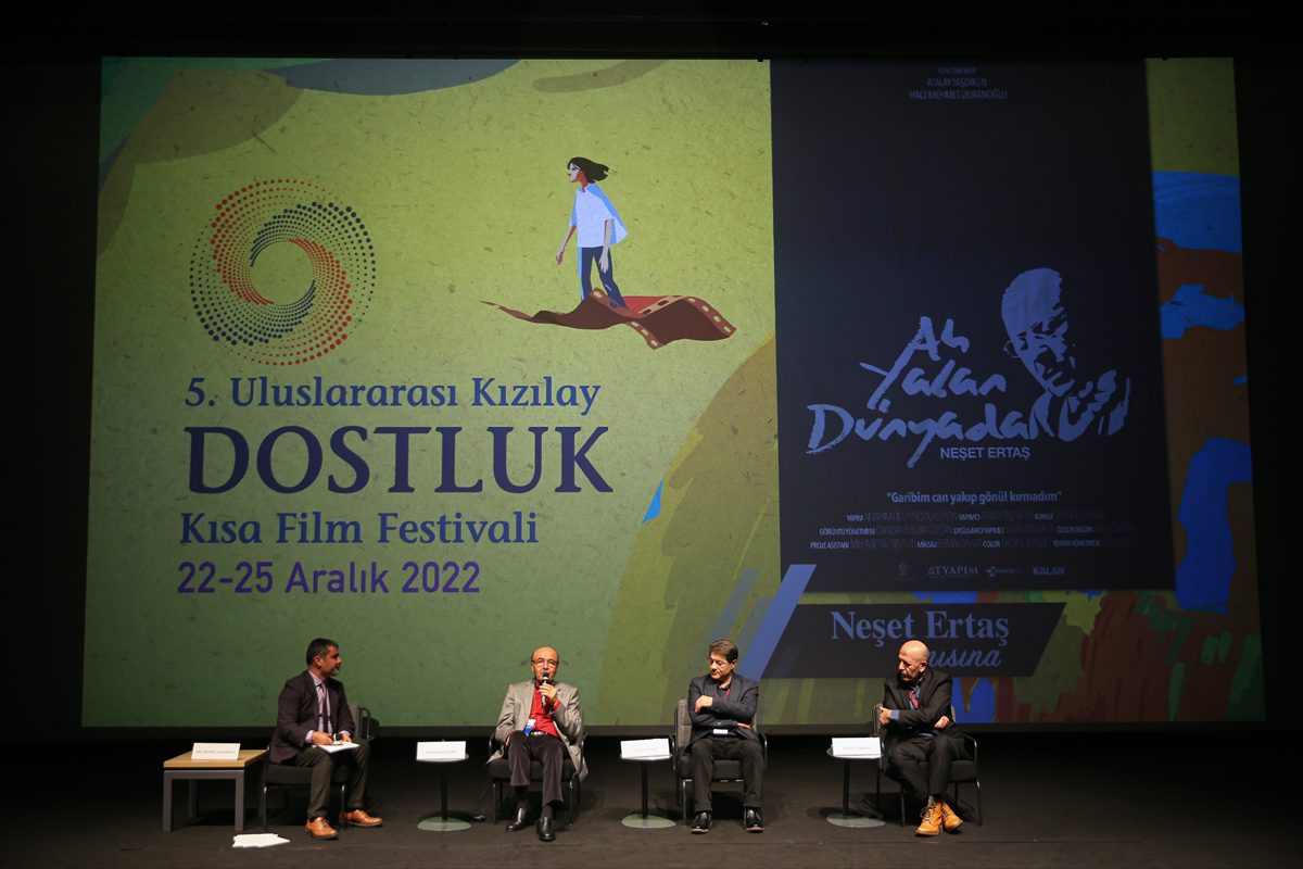 “5. Kızılay Dostluk Kısa Film Festivali”nde Neşet Ertaş'ın müziği konuşuldu