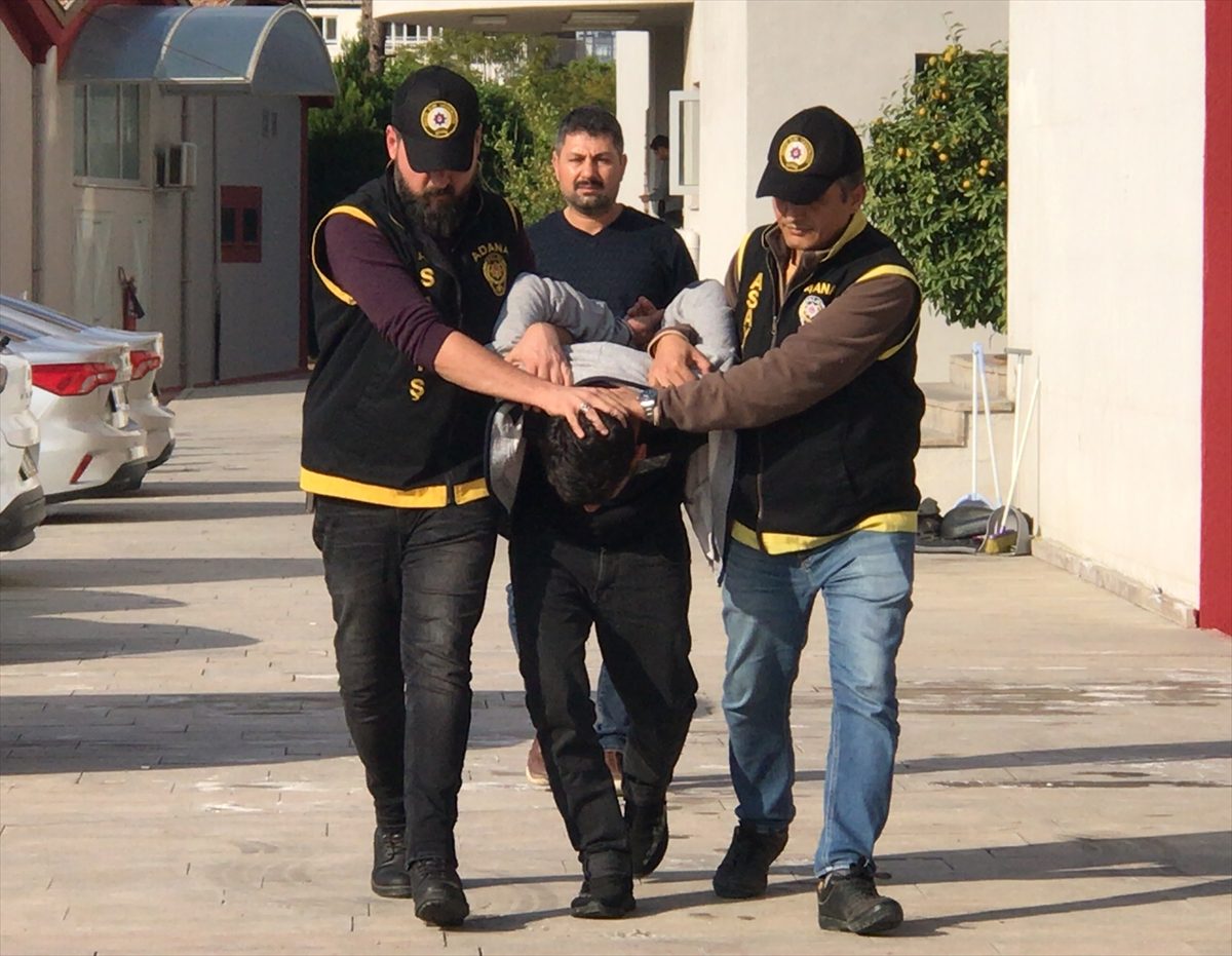 Adana'da komşusunun başına sopayla vurduğu kişi öldü